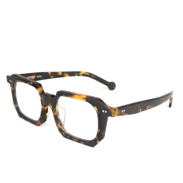 CHEER!-C3 / Matte Tortoiseshell
