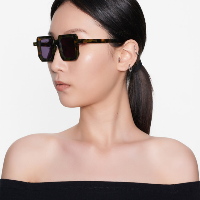 EVEN / Tortoiseshell