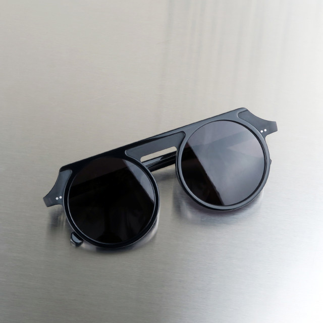 VAST / Crystal Deep Gray